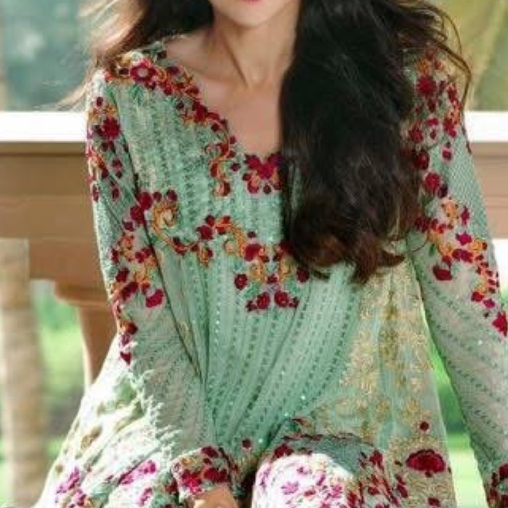 Pakistani Indian Desi Outfit